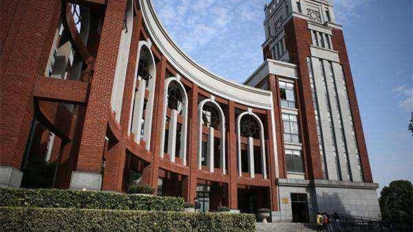 华东政法大学2021年高招问答 华东政法大学2021年高考招生问答