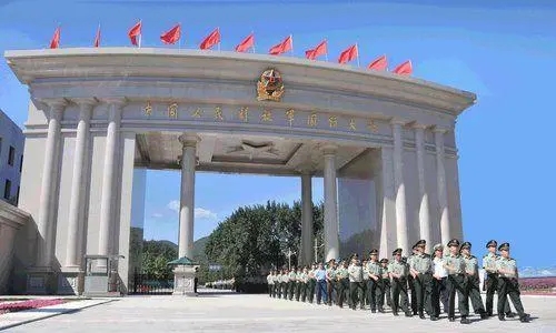 2021年中国全部的军校排名及分数线(图1)