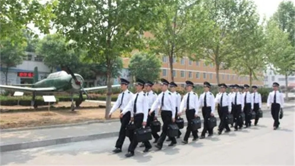 专科提前批空乘类院校 空乘属于专科提前批吗