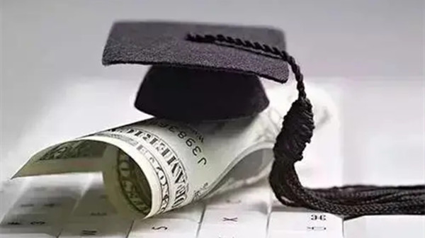 考上研究生一年的学费大概多少 研究生一年学费大概要多少2021